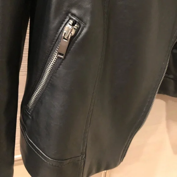 Old Navy Faux Leather Jacket - Picture 3 of 7